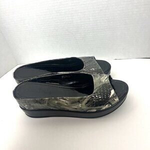 Helen’s Heart Patent Leather Animal Print Slides sz 9.5 Snake Print Sandals Boho